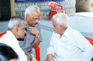 Yoga publisher Balasubramaniam with brothers, Yoga teachers Acharya Ram and Suryanarayanan
